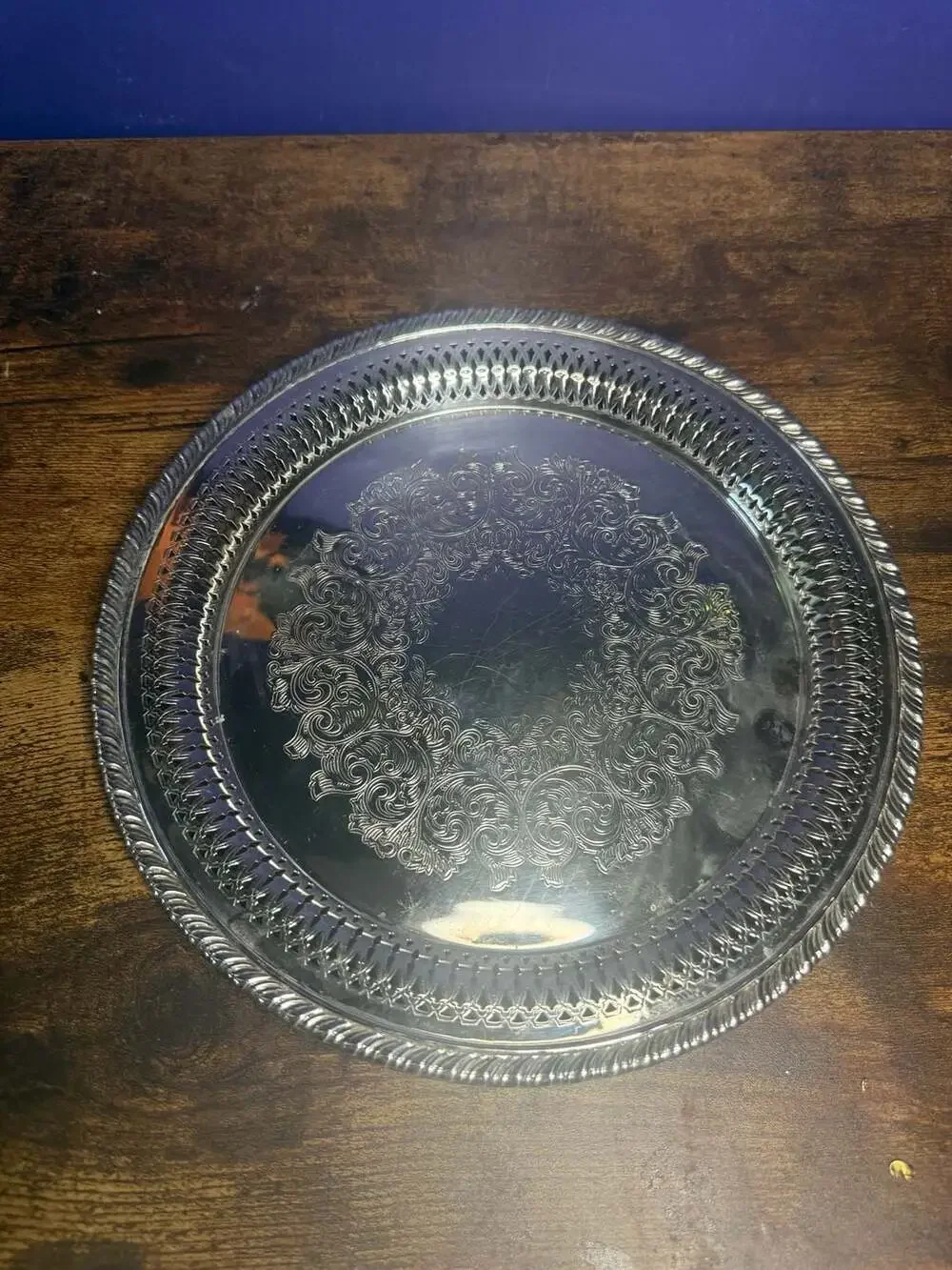 Oneida Silver Plated Round Pierced Scroll Serving Tray Platter